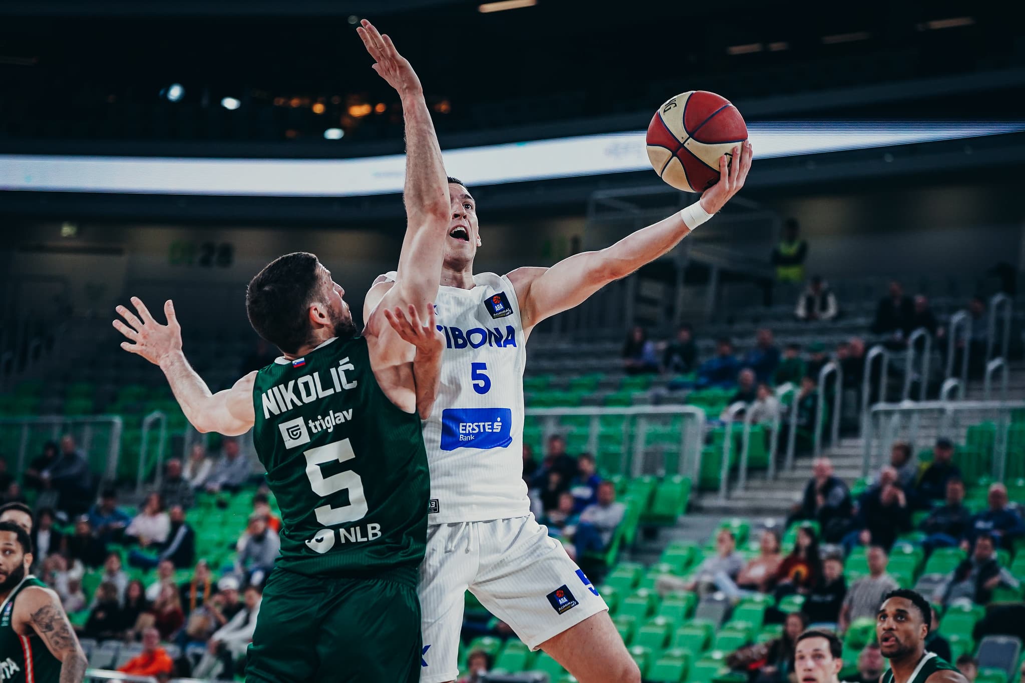 Cinq ans après Aleksandar, l’aîné de la fratrie Aranitovic débarque en ÉLITE 2