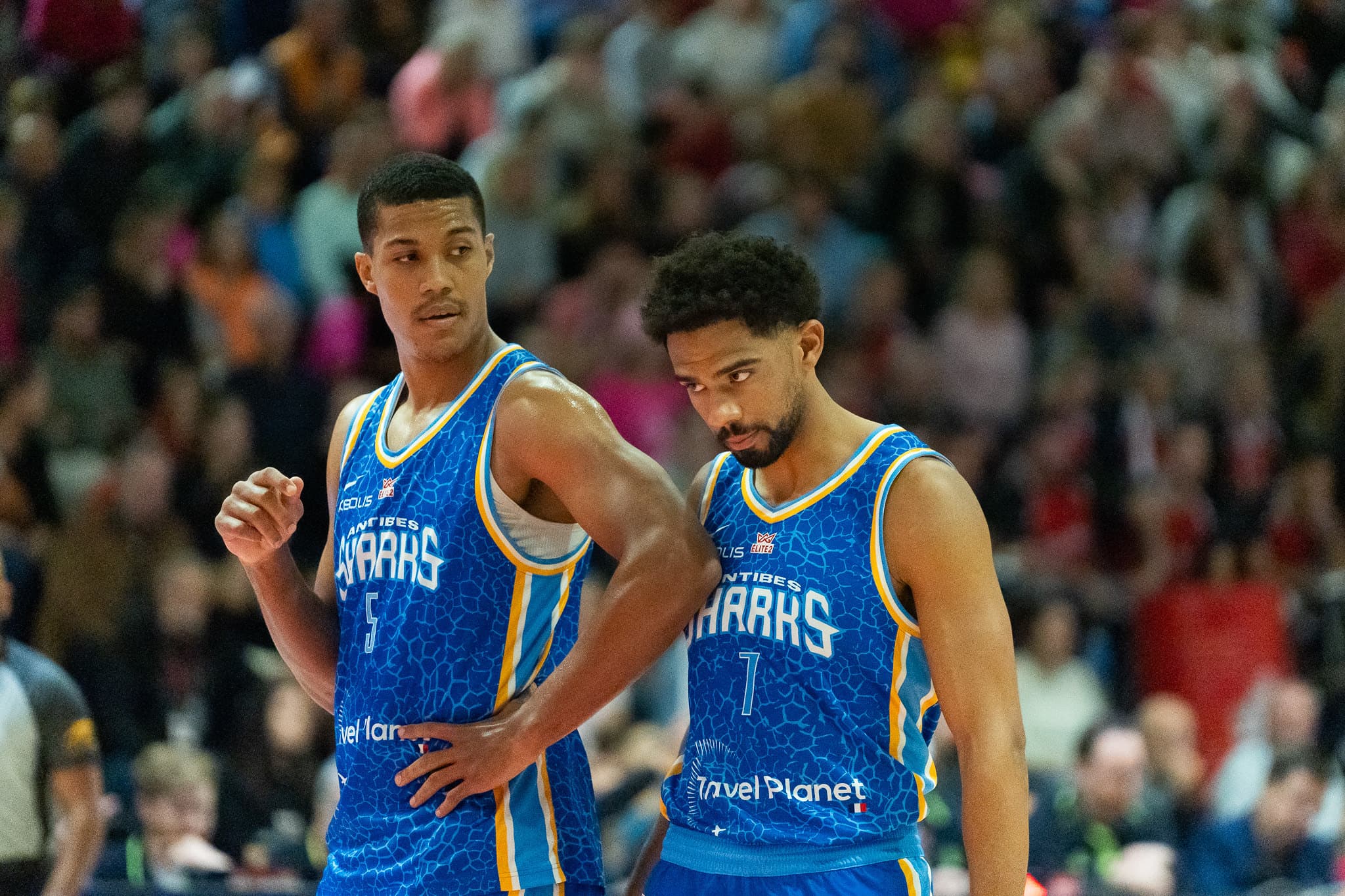 Bathiste Tchouaffé explose les compteurs à Antibes et efface la légende Micheal Ray Richardson des tablettes