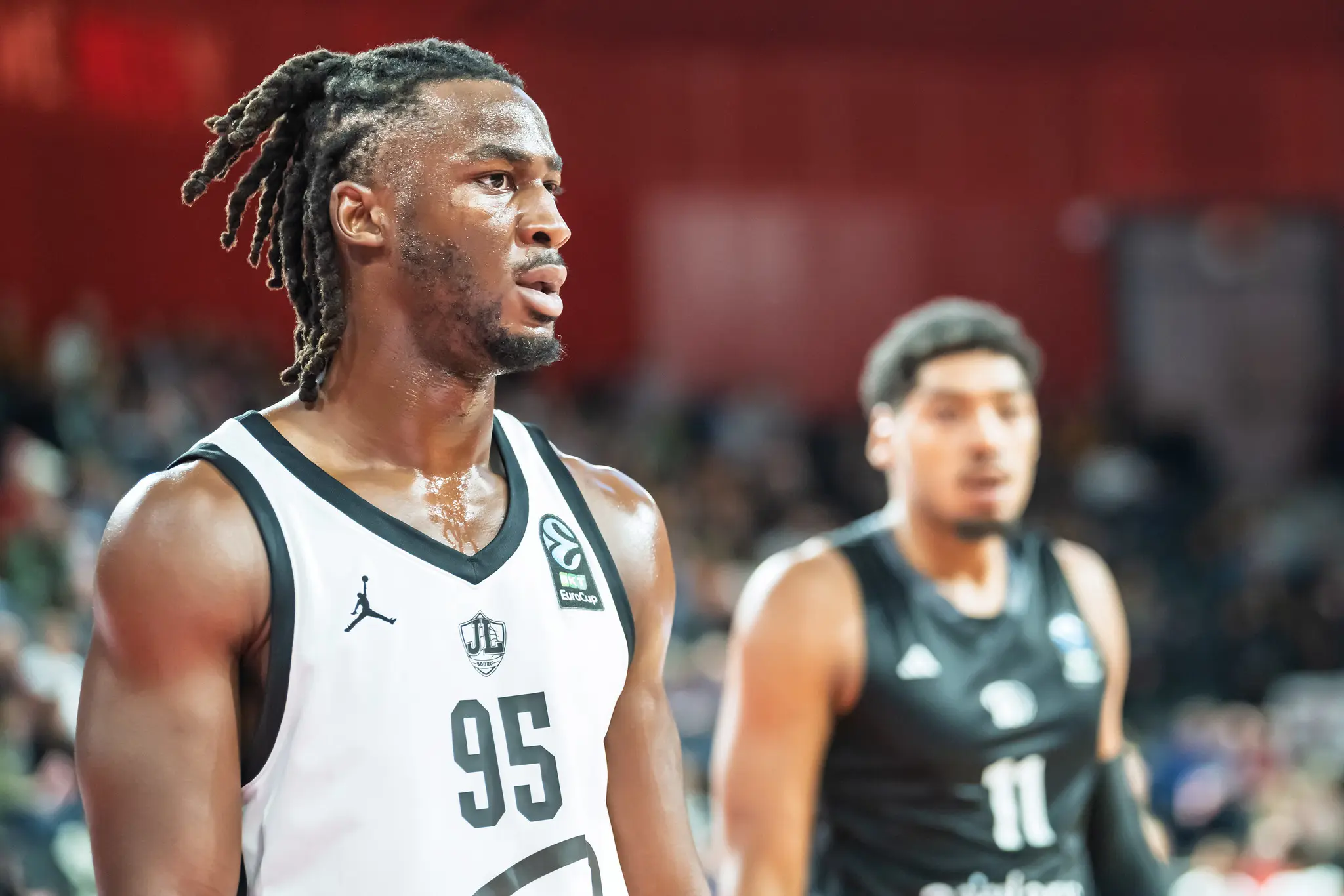 Adam Mokoka, défenseur d’élite : « Il peut largement jouer au niveau supérieur ! »