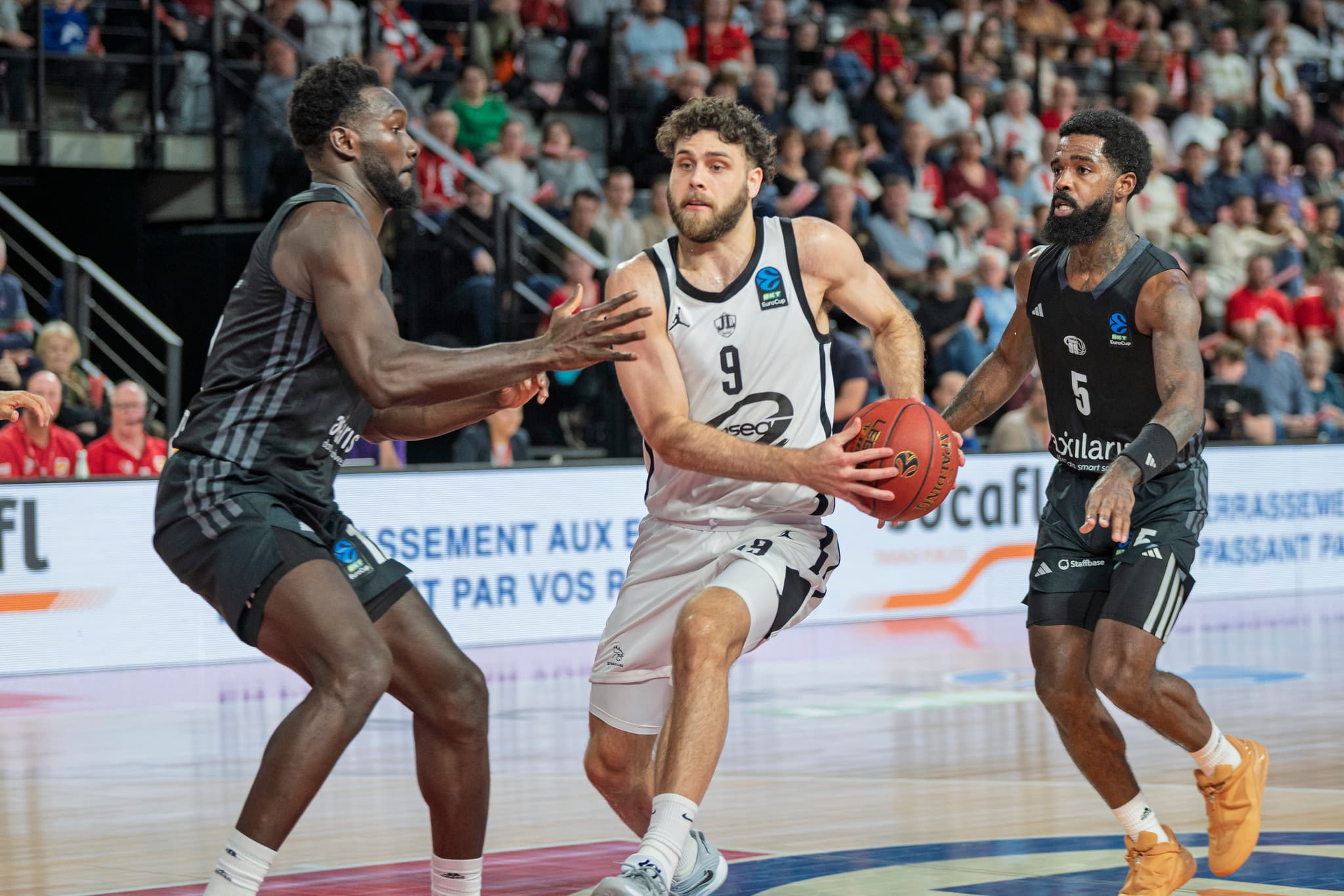 Sans jouer, la JL Bourg signe la meilleure opération de la soirée en EuroCup