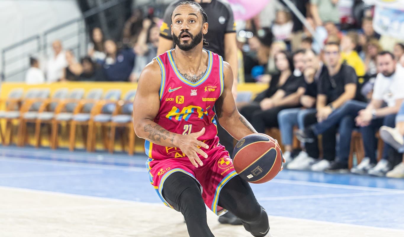 John Roberson et Hyères-Toulon face à l’Élan Chalon : un parfum de légende en quart de finale