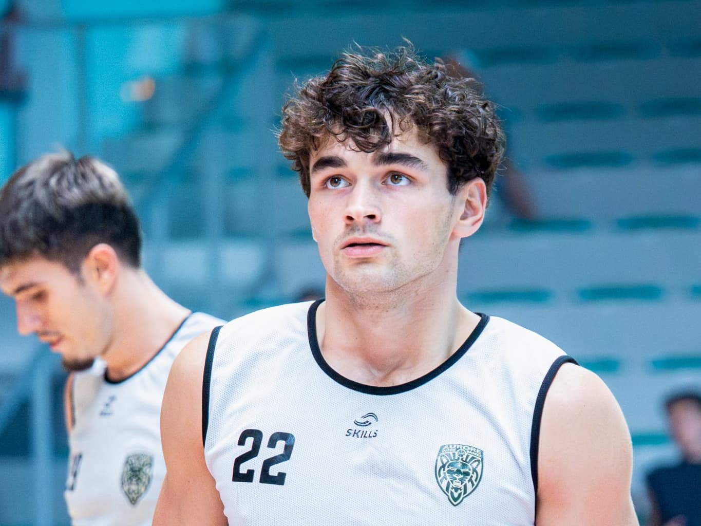 Hugo Marin blessé, Vitré fait revenir un visage connu