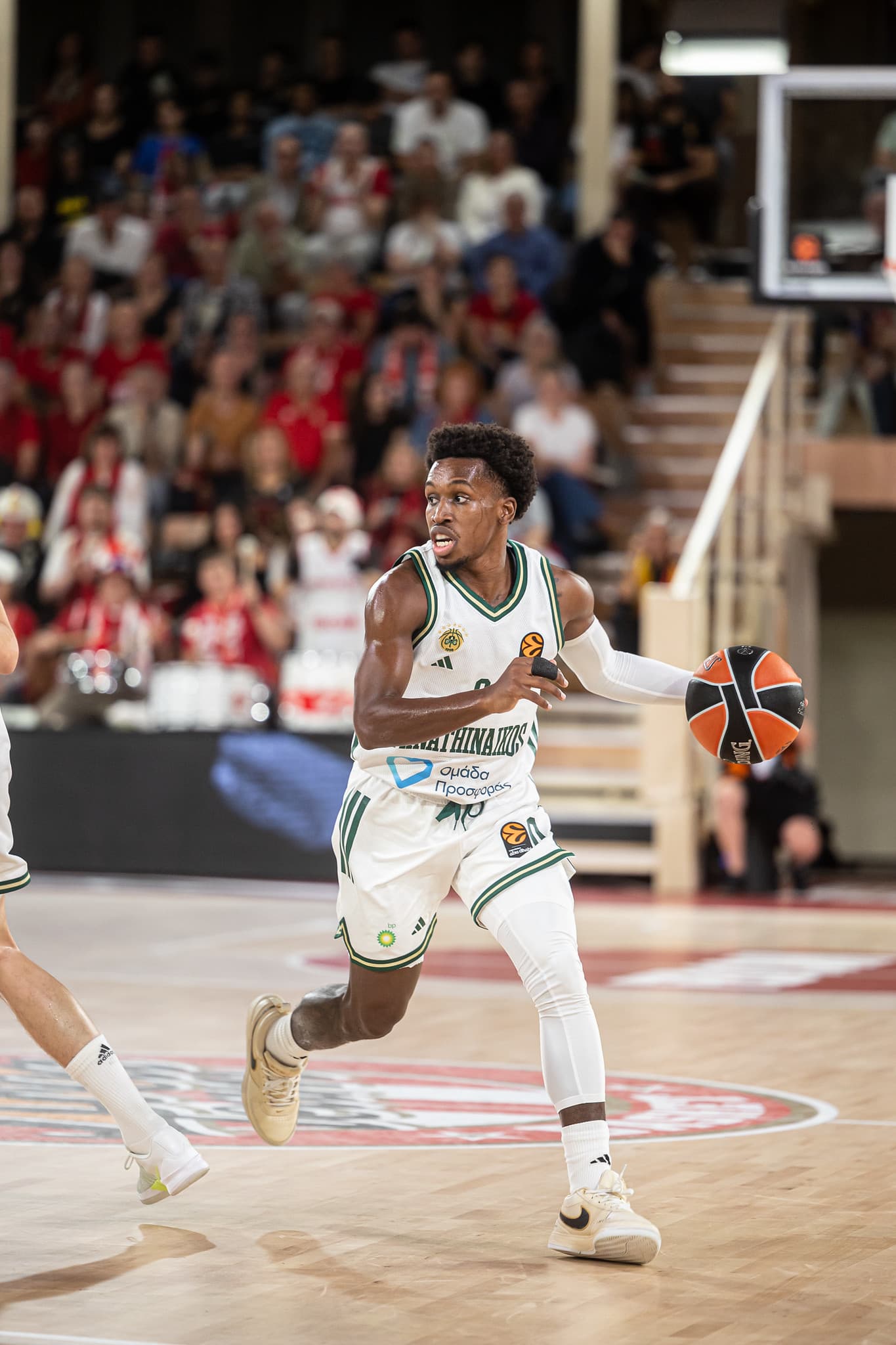 Ergin Ataman répond à Chima Moneke et ses critiques sur l’utilisation de T.J. Shorts