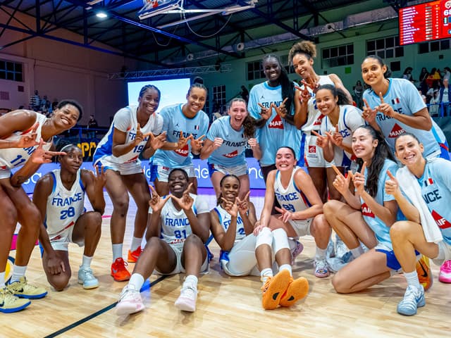 « De la solidarité et du partage » : les Bleues remportent le tournoi de La Linea, Jean-Aimé Toupane tire un bilan positif