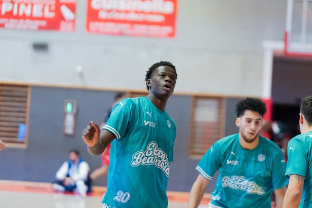 Seydou Ndiaye signe deux ans à La Rochelle : « Un joueur très intense »