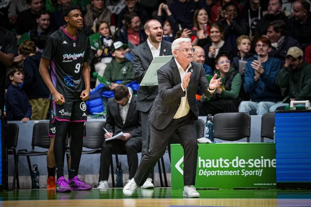 Qui sera le meilleur coach de Betclic ÉLITE ? Voici les trois nominés
