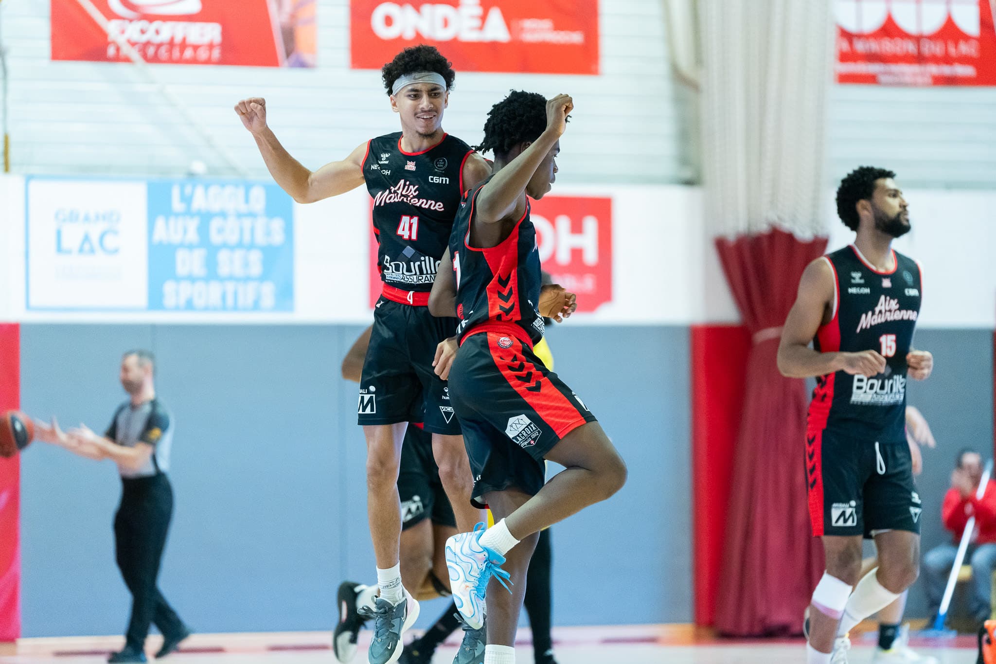 Le choix osé d’Aix-Maurienne : couper un Américain pour une doublette de jeunes meneurs français