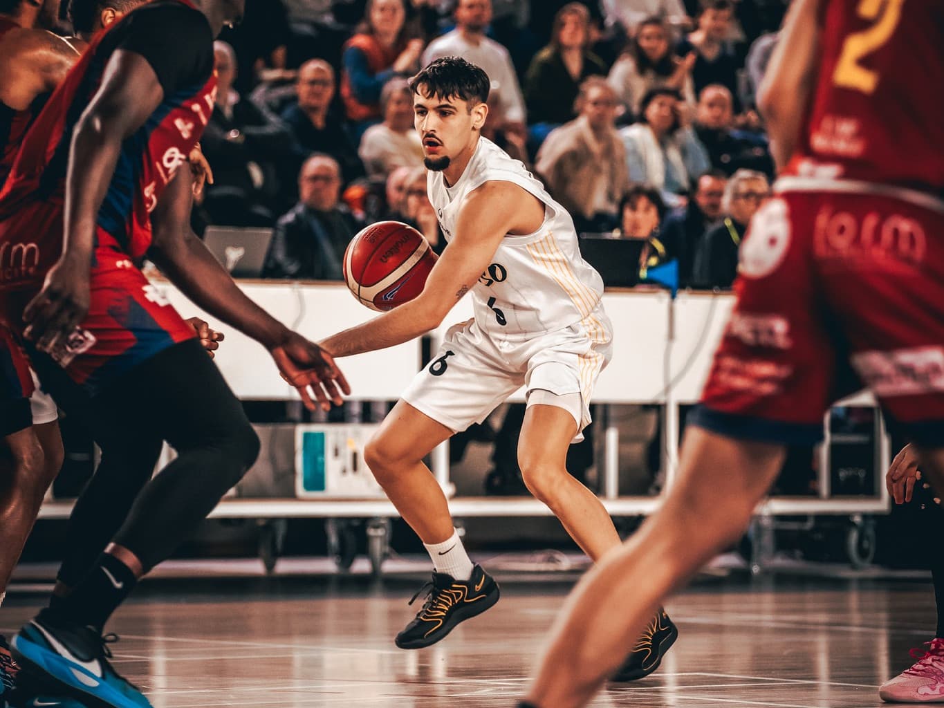 Prêté par Limoges à LyonSO, Noam Masdieu-Reynaert a disputé ses premières minutes de la saison en NM1