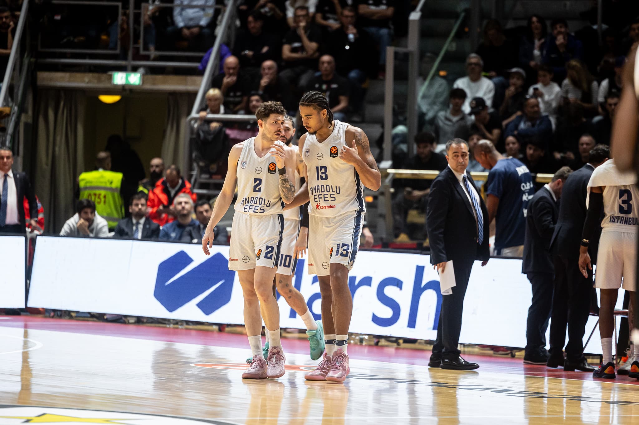 Face à l’équipe d’Alexandre Chassang, Brice Dessert signe son meilleur match avec l’Anadolu Efes !