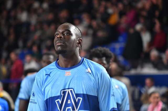 La NCAA frappe encore : Cholet Basket face à un exode de ses jeunes