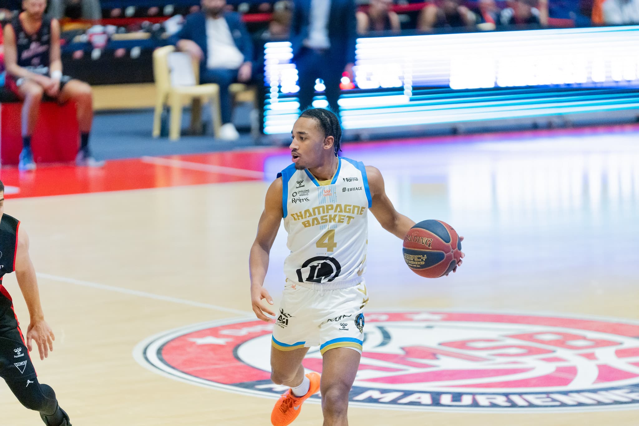 La métamorphose de Guillaume Grotzinger : l’ancien MVP Espoirs pourrait-il devenir le meilleur meneur français d’ÉLITE 2 ?