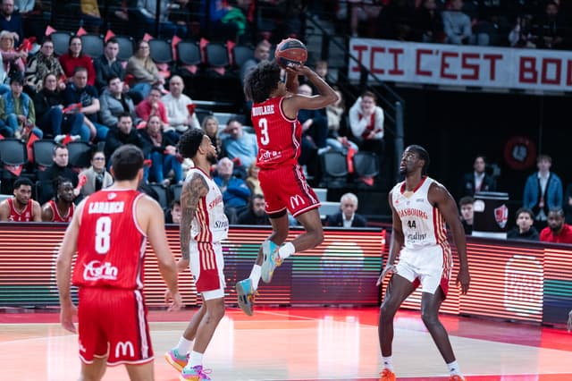 Bourg se qualifie en playoffs et défiera Monaco, un sursis pour Strasbourg face à Chalon