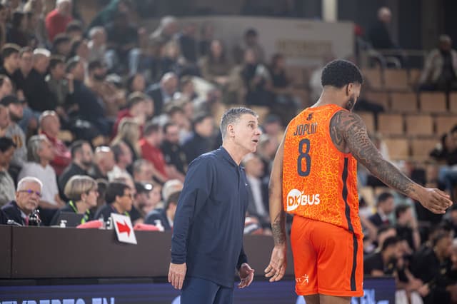 Orléans dément tout contact avec Jean-Christophe Prat et confirme Lamine Kébé