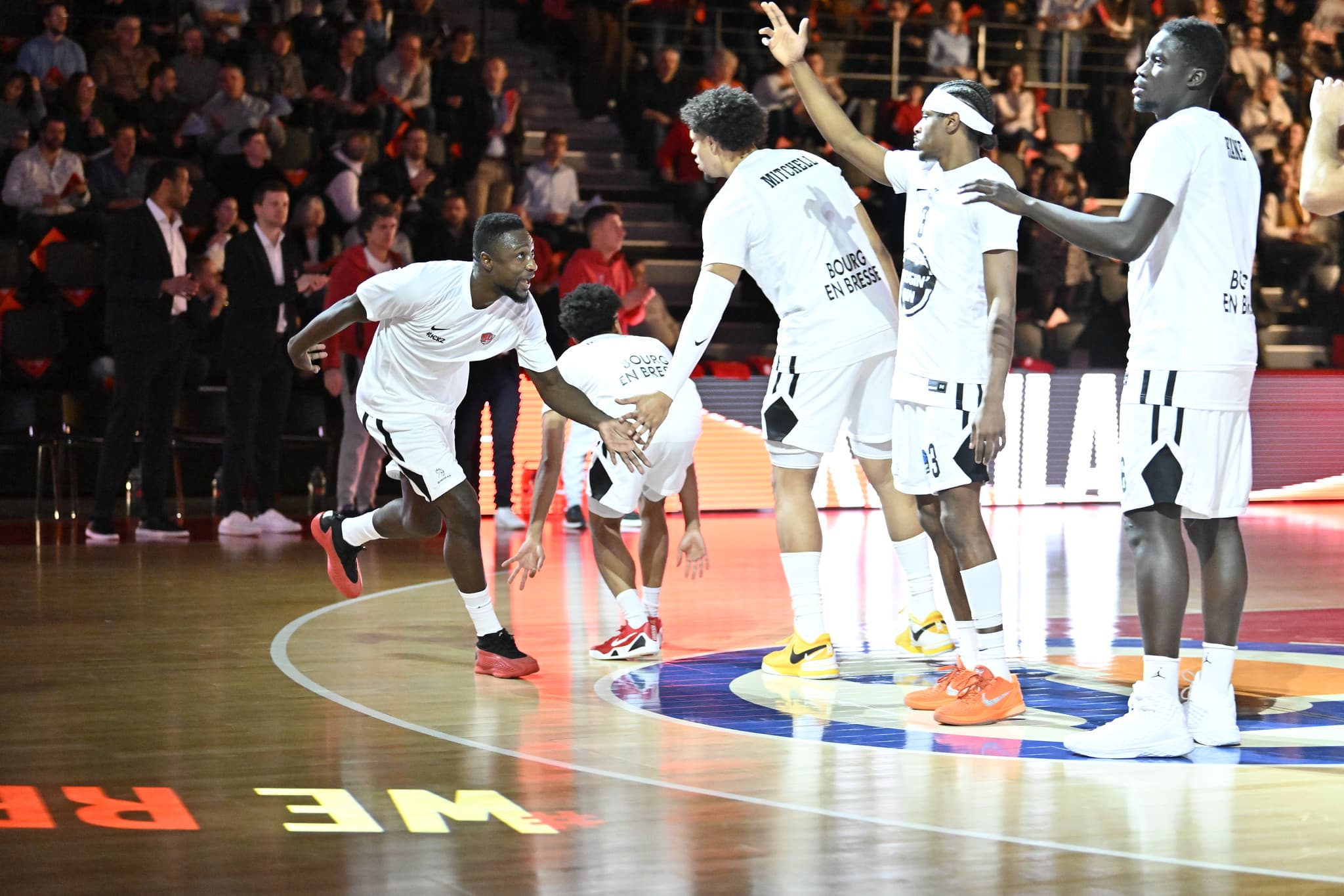 « Besoin de temps pour mieux l’intégrer » : après une première cohérente contre le Besiktas, Will Cherry va découvrir la Betclic ÉLITE à Nanterre