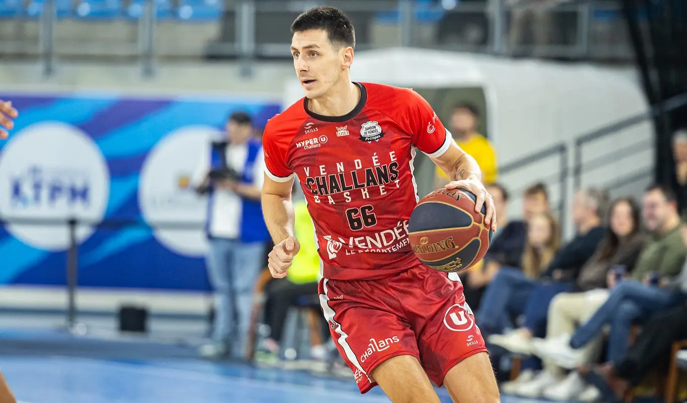 Challans garde son meneur historique pour repartir en NM1