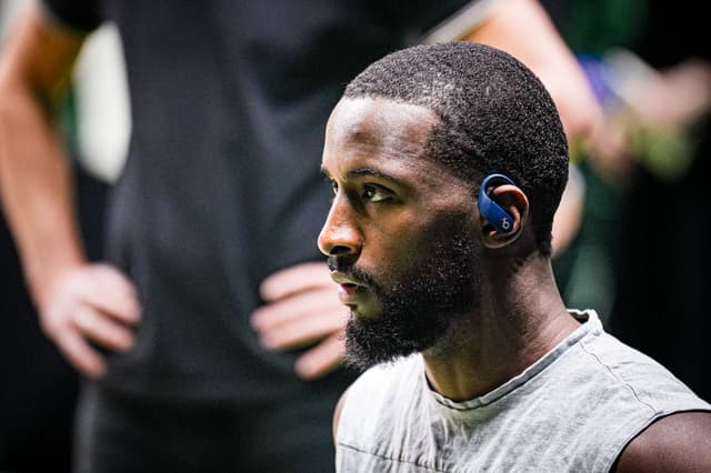 Alpha Diallo réalise le doublé : meilleur défenseur en EuroLeague et en Betclic ÉLITE