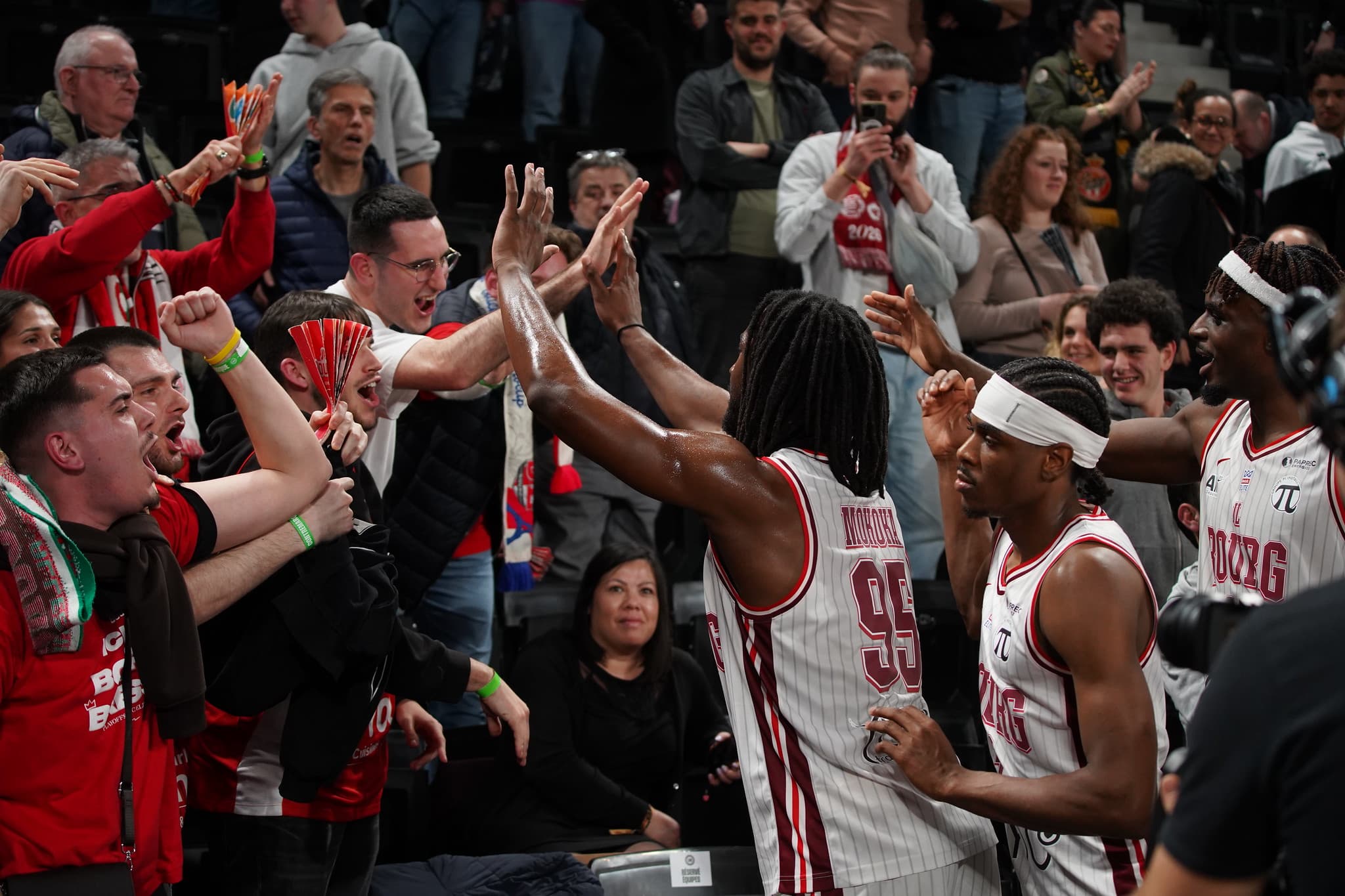 « On a réussi à briser la malédiction » : après dix défaites consécutives, la JL Bourg terrasse enfin Paris !