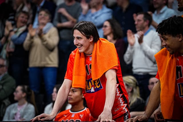 Bastien Grasshoff reste au Mans jusqu’en 2029, Swann Penda signe son premier contrat professionnel