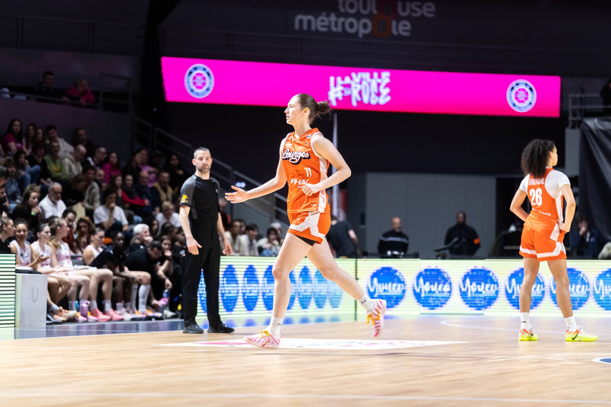 Landerneau lance son recrutement avec une championne d’Europe U18 prêtée par Bourges !