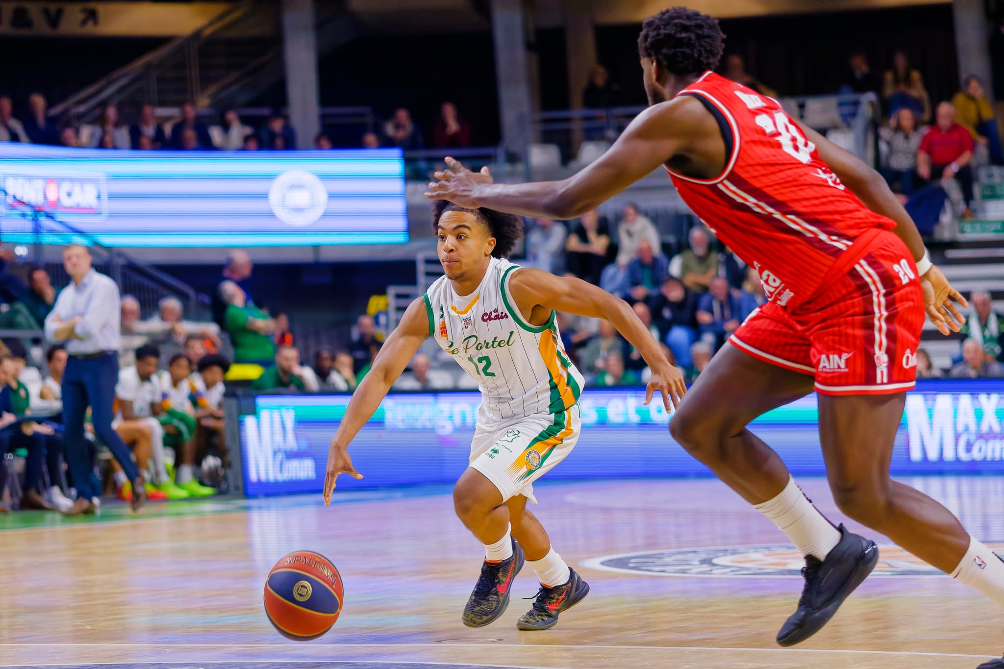 La LNB qualifie deux nouveaux joueurs en Betclic ELITE