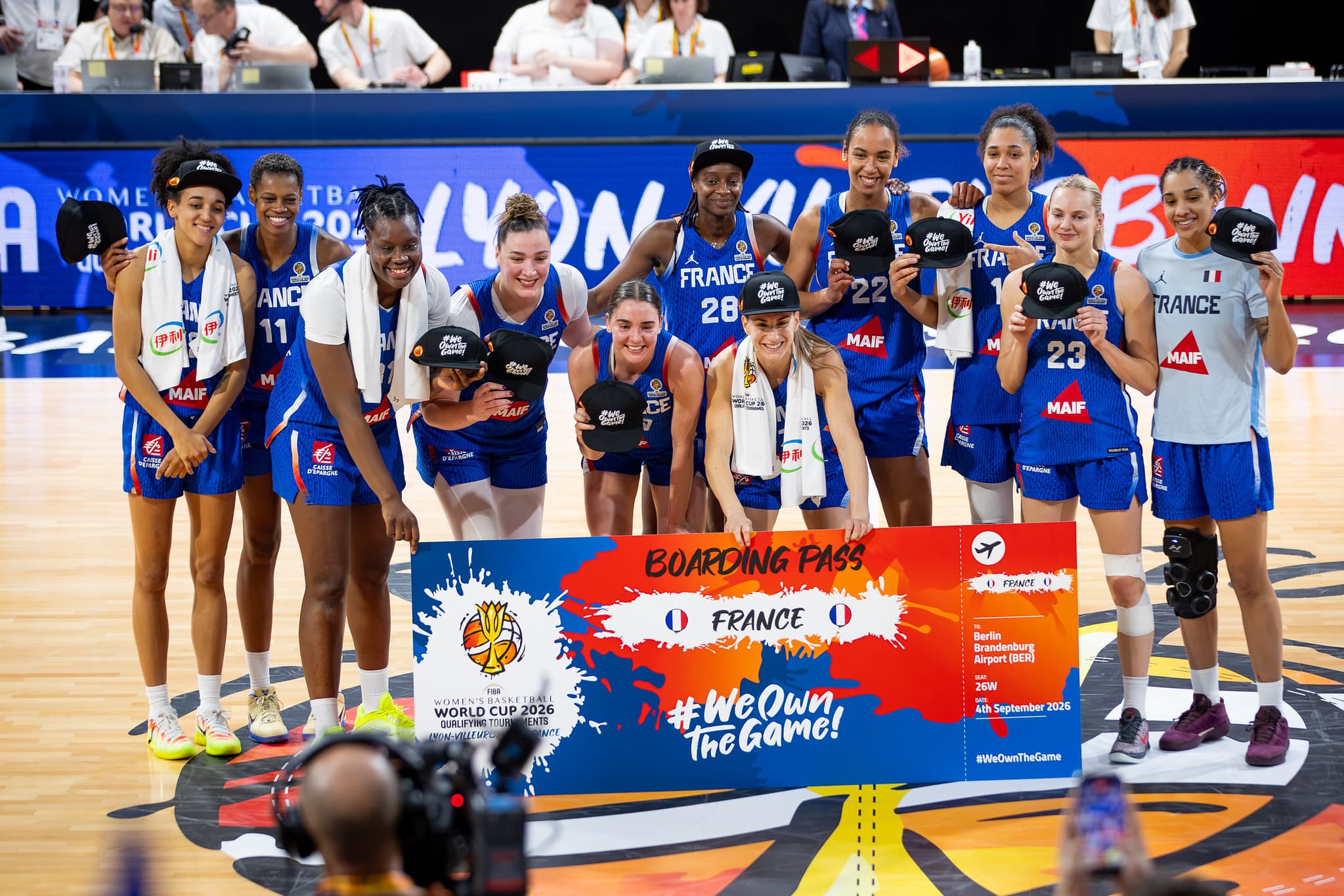 Les Bleues fêtent leur qualification pour la Coupe du Monde avec une grosse victoire contre l’Allemagne