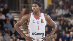 Neuf ans après son départ pour la NBA, Frank Ntilikina est de retour en Betclic ELITE !