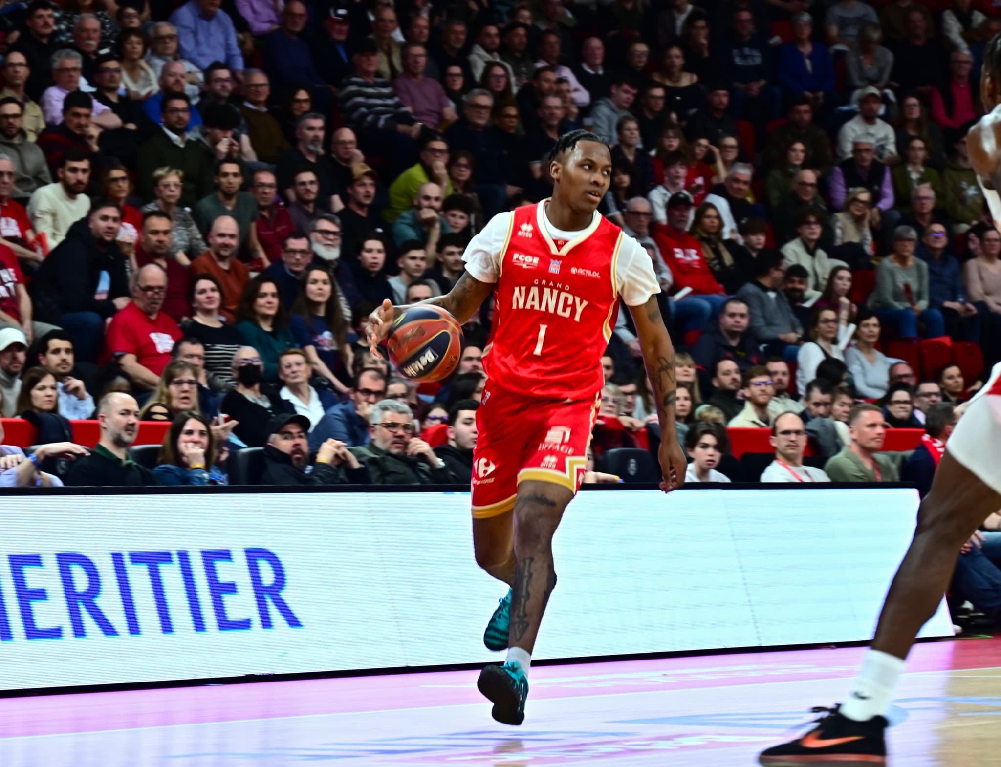 Top scoreur de Betclic ELITE, Landers Nolley II poursuit son tour du monde… en Syrie !
