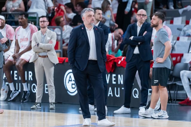 La frustration d’Elric Delord après l’élimination de Chalon : « Par moments, les gars n’étaient pas ensemble »
