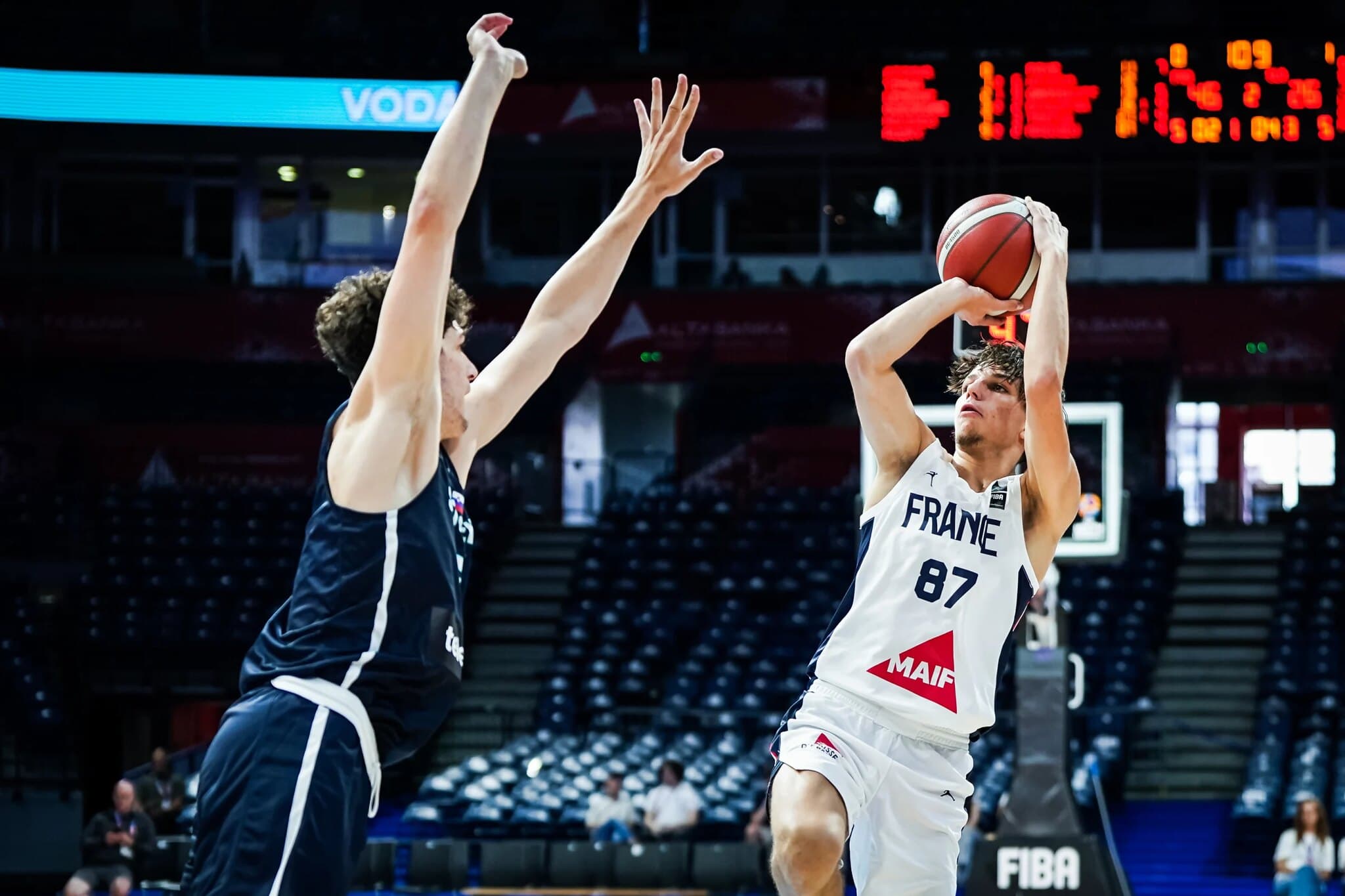 Yaël Masdieu-Reynaert honoré dans le meilleur cinq majeur de NextGen EuroLeague