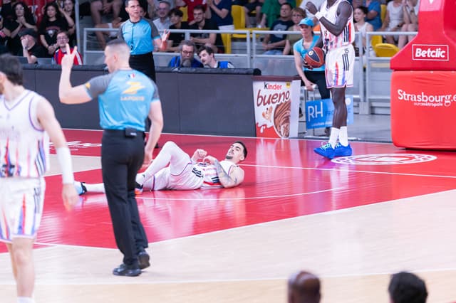 La FIBA modifie plusieurs règles d’arbitrage en vue de la saison 2026-2027