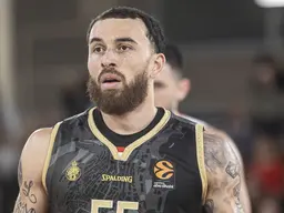 Mike James FC Barcelone