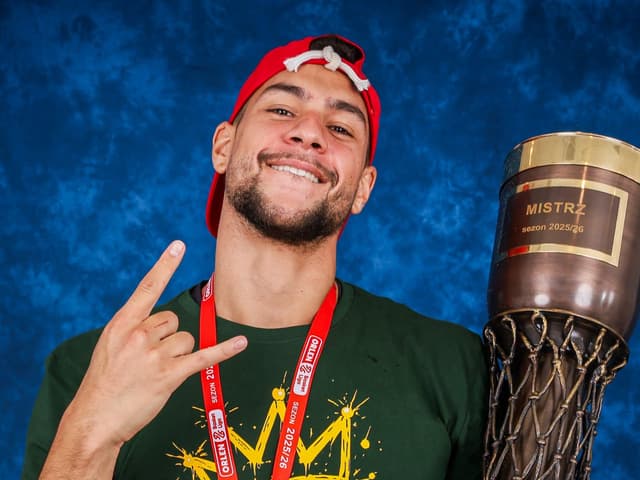 Champion de Pologne, Carl Ponsar retrouve la Betclic ELITE dix ans après son départ !