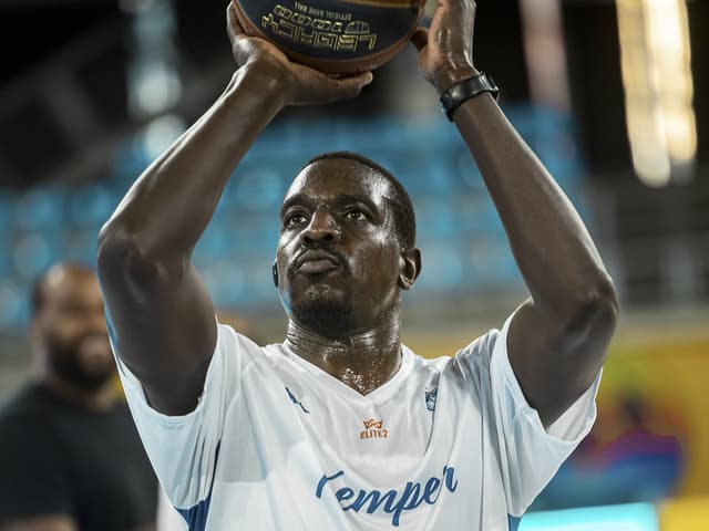 Béliers de Kemper : Joel Awich s’en va, Alain Nkombe s’engage