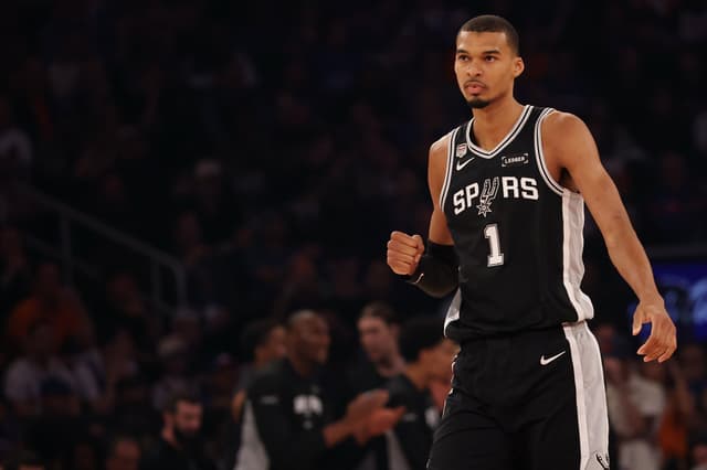 « Chez les Spurs, quoi qu’il en coûte » : Victor Wembanyama prolonge au rabais à San Antonio !