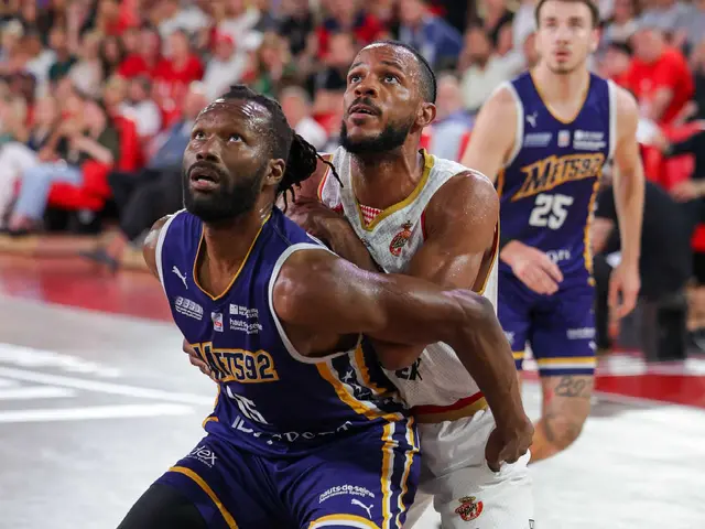« 100% motivés et intéressés » : représentés par Ho You Fat, trois anciens joueurs NBA, dont deux Hall of Famers, veulent racheter l’AS Monaco !