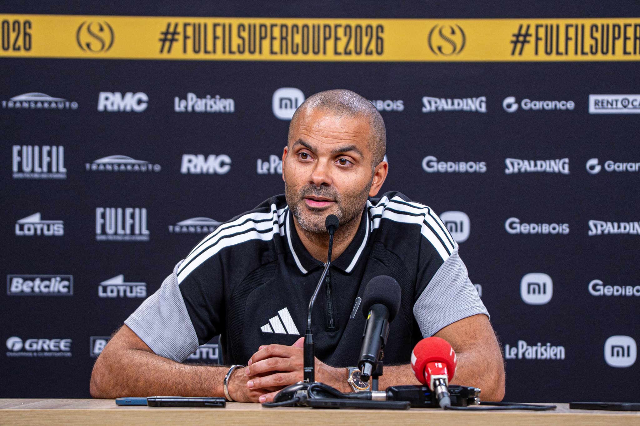 Beaucoup de déchets dans le jeu, peu de vécu collectif : Tony Parker veut retenir le caractère de l’ASVEL malgré la défaite contre Roanne