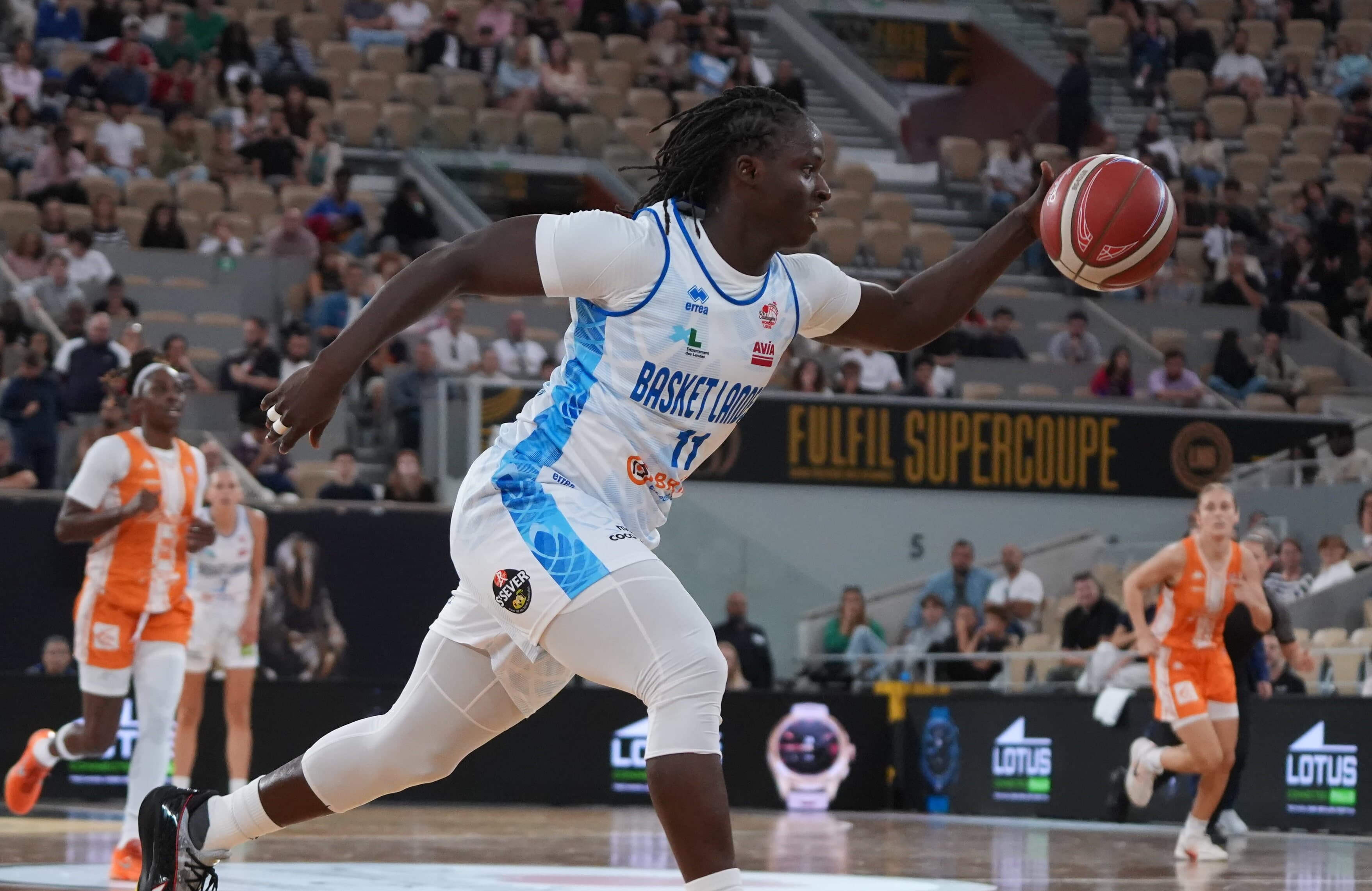 Basket Landes et Charnay autoritaires pour lancer la 4e journée de Boulangère Wonderligue, Charleville vainqueur malgré le trouble au club