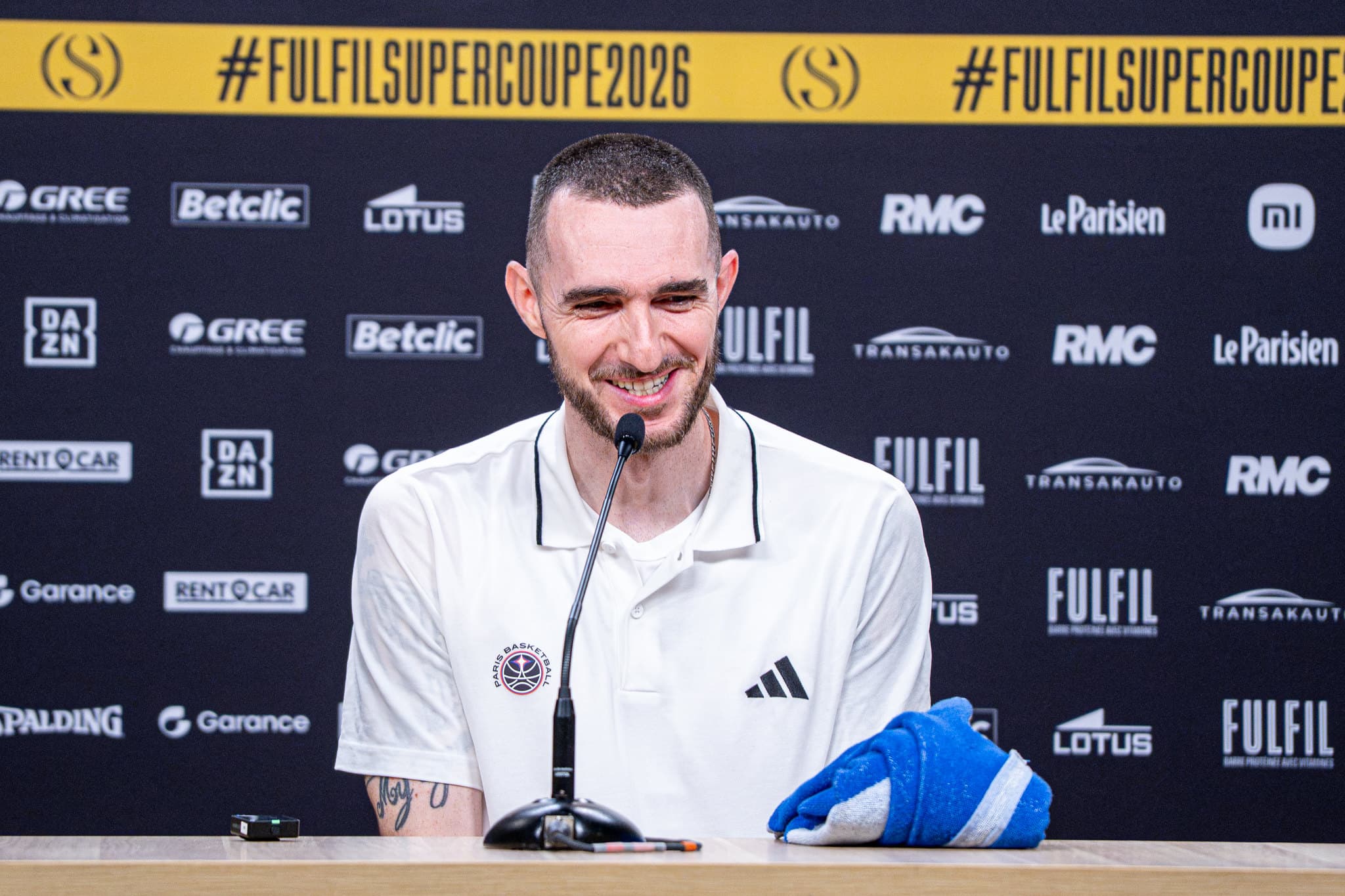 Max Lefèvre après le sacre du Paris Basketball en SuperCoupe : « C’est difficile de l’apprécier vraiment, en tant que coach »