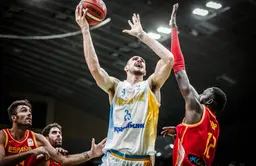 Alex Len