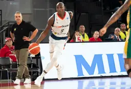 Première expérience en Roumanie pour Bandja Sy