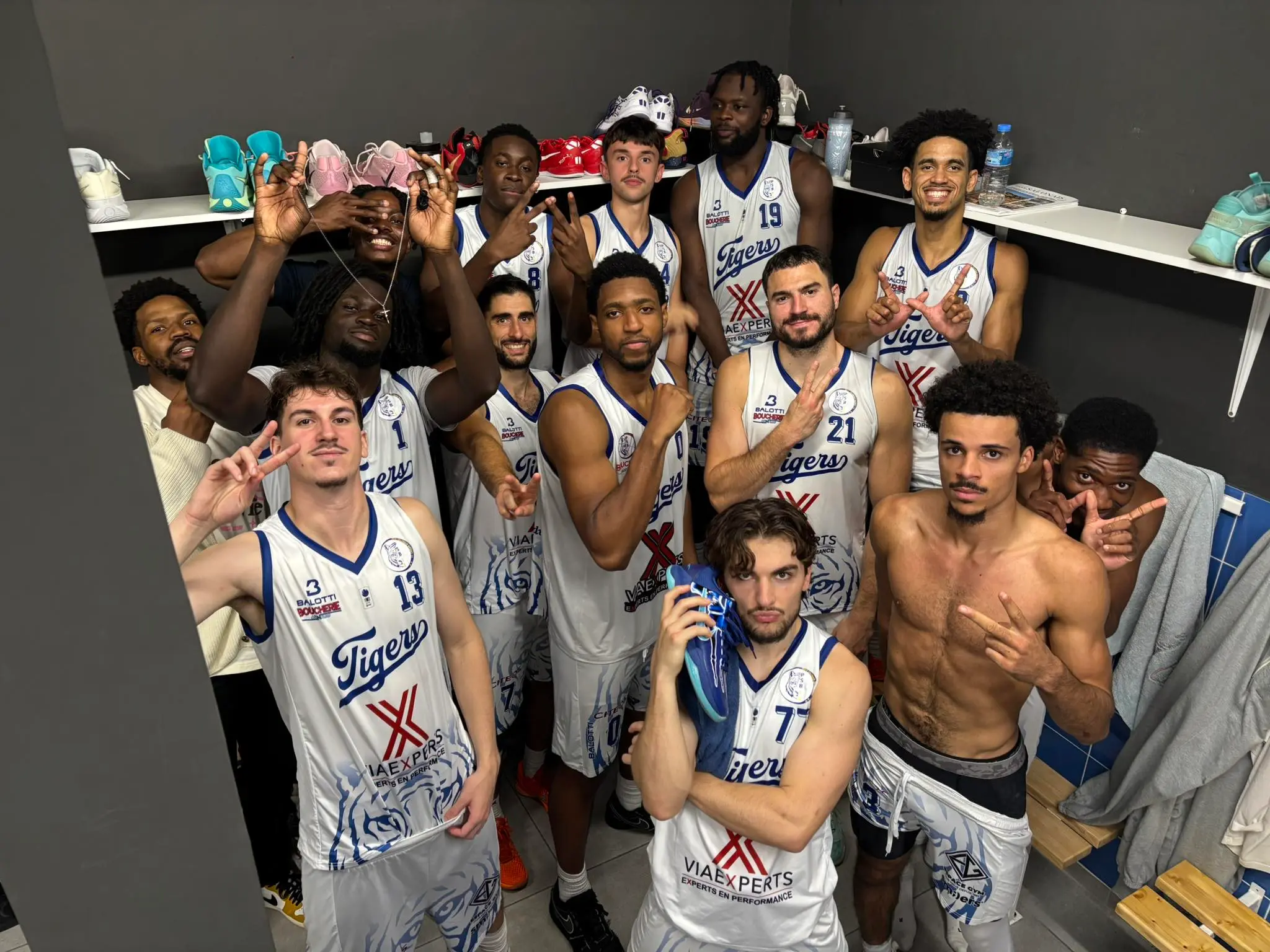 Le Pays Salonais se rebelle, Lorient s’adjuge le choc : le point complet sur la 10e journée de NM1