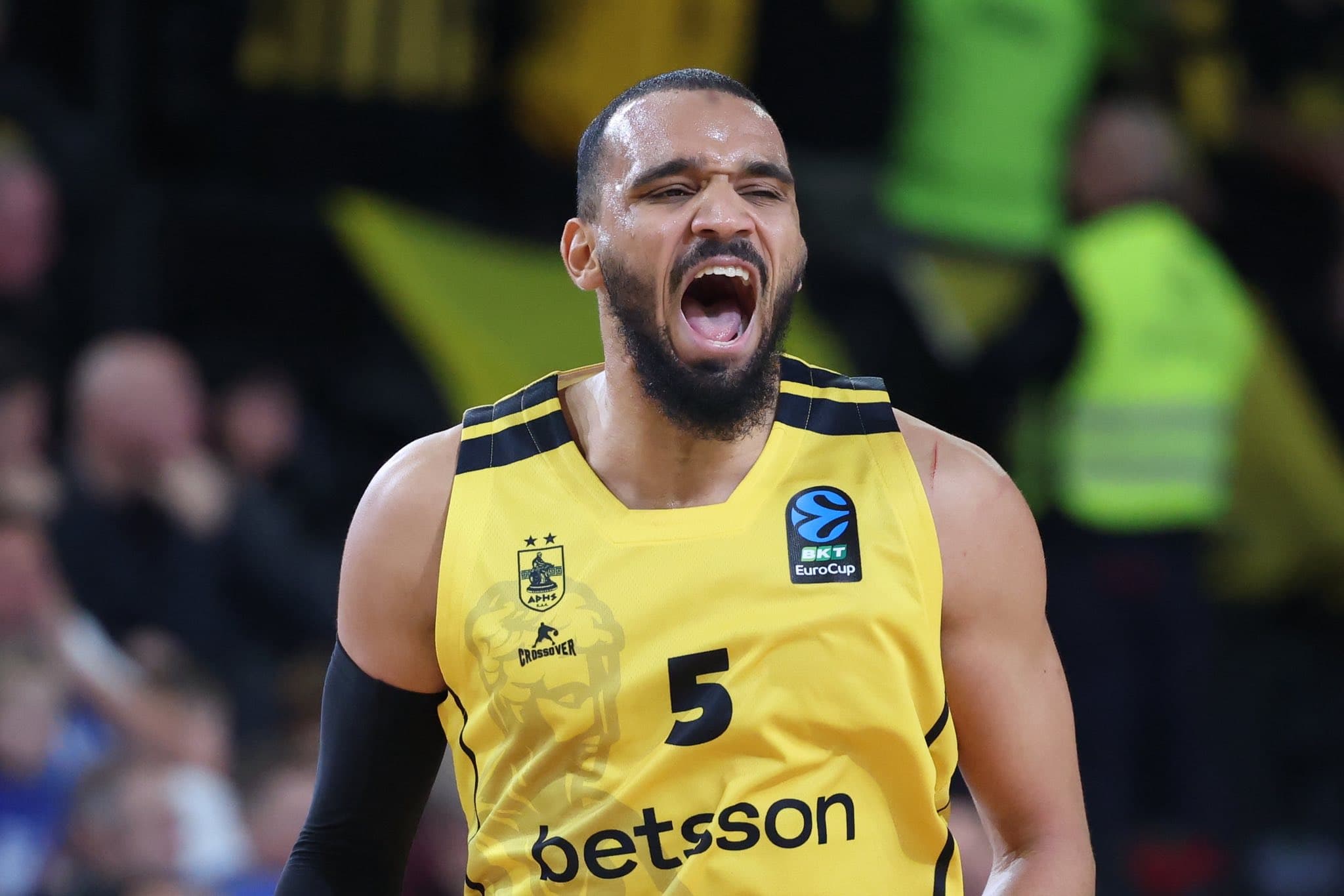 Amine Noua signe son match record en Coupe d’Europe et va recevoir le renfort de Danilo Andjusic