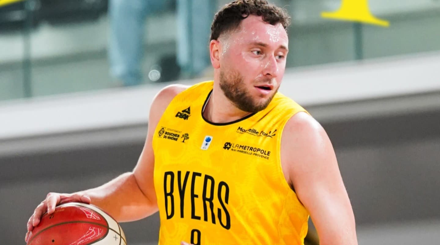 Fos Provence Basket prolonge Loïc Menuge jusqu’à la fin de saison