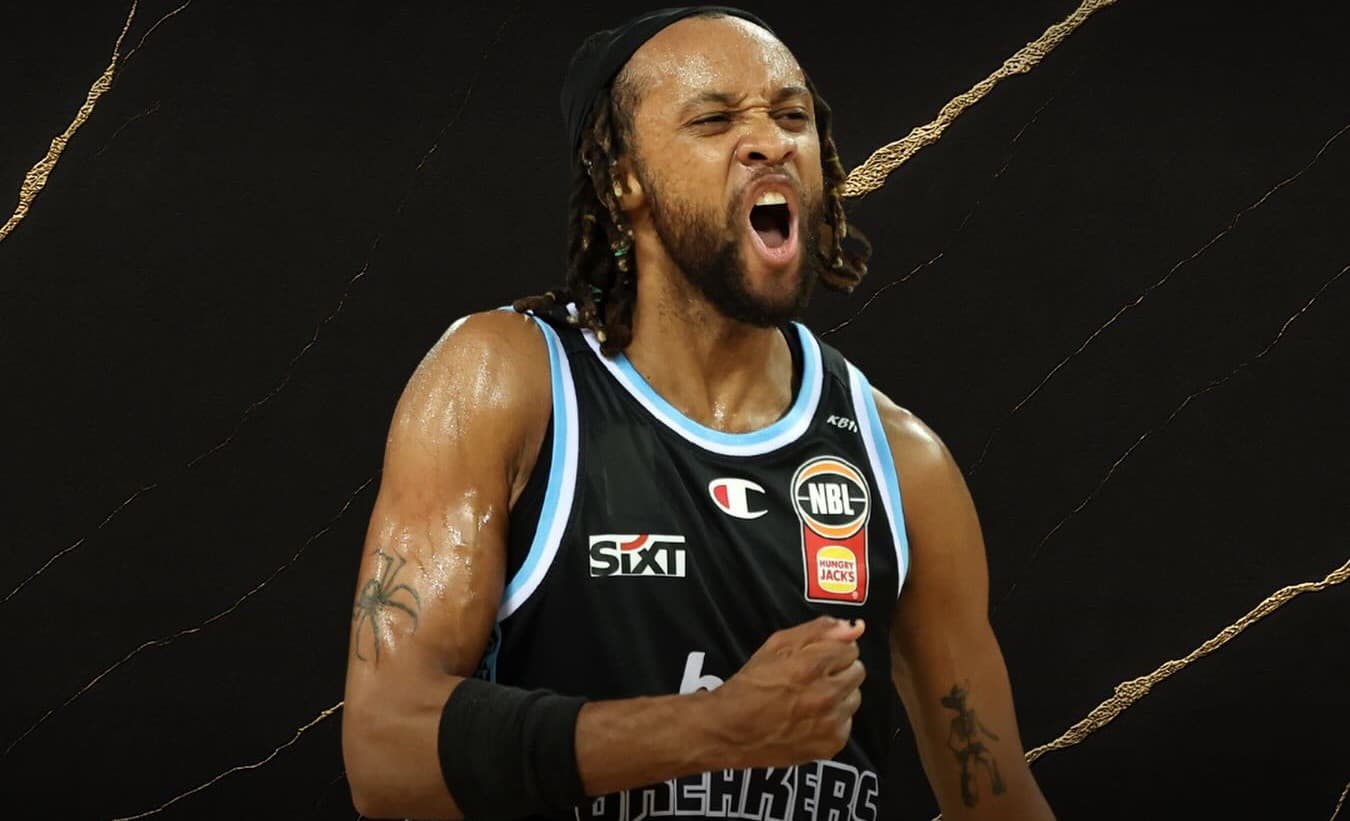 Désormais en Chine, Parker Jackson-Cartwright plante 44 points