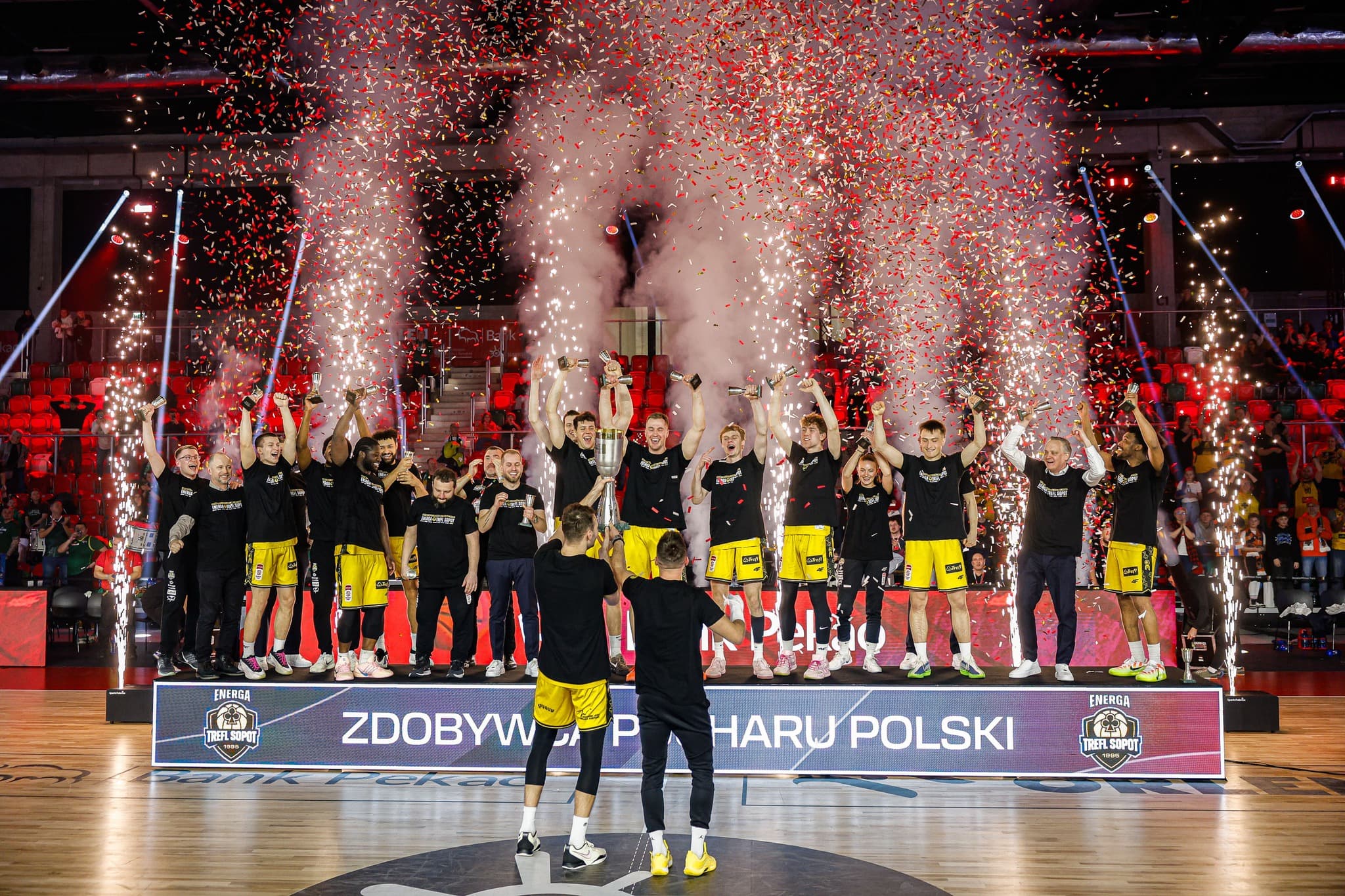 Un ancien coach du Limoges CSP remporte la Coupe de Pologne