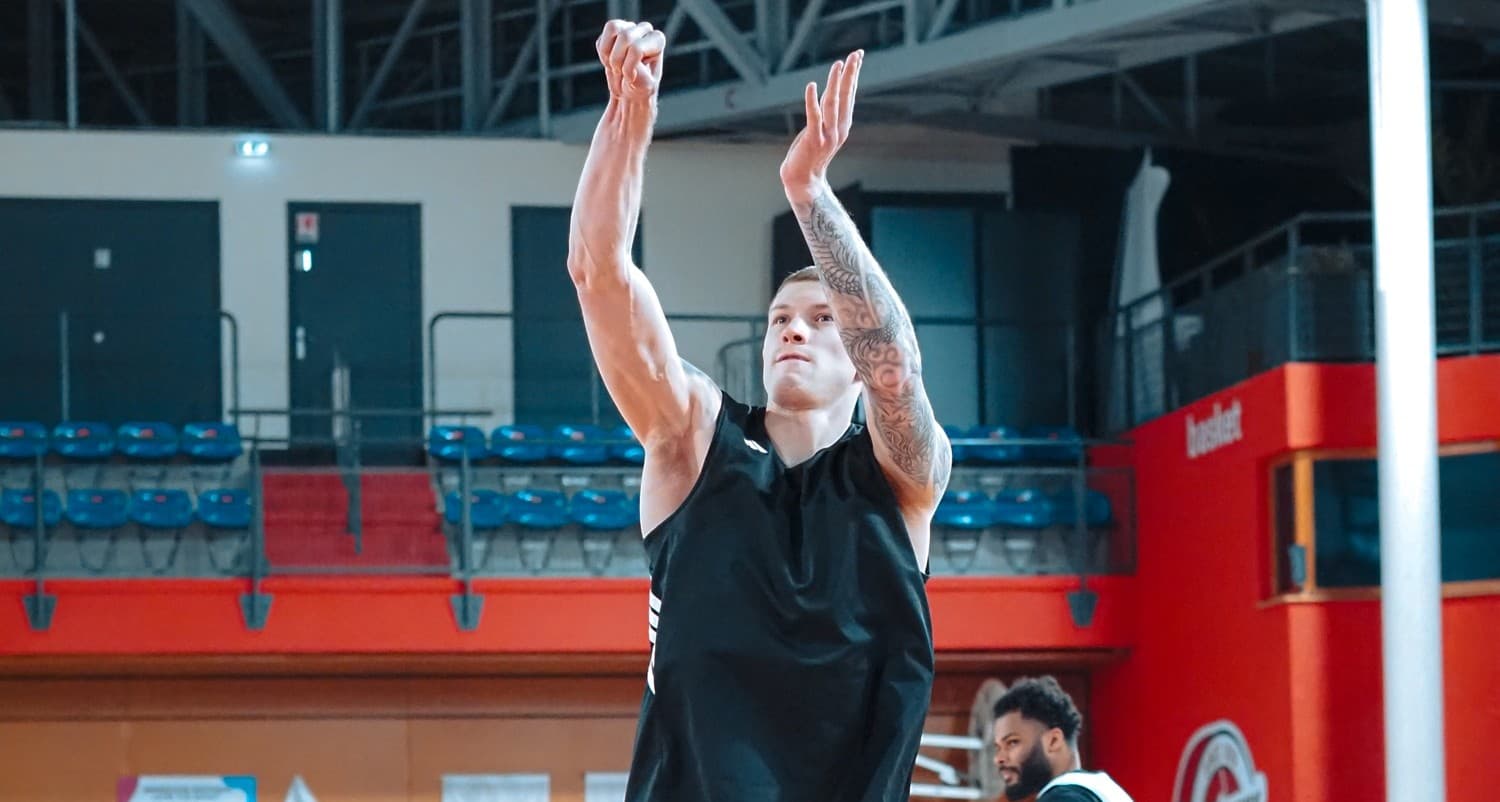 Yegor Yegorov rebondit au SCABB Lab pour une pige médicale d’un mois