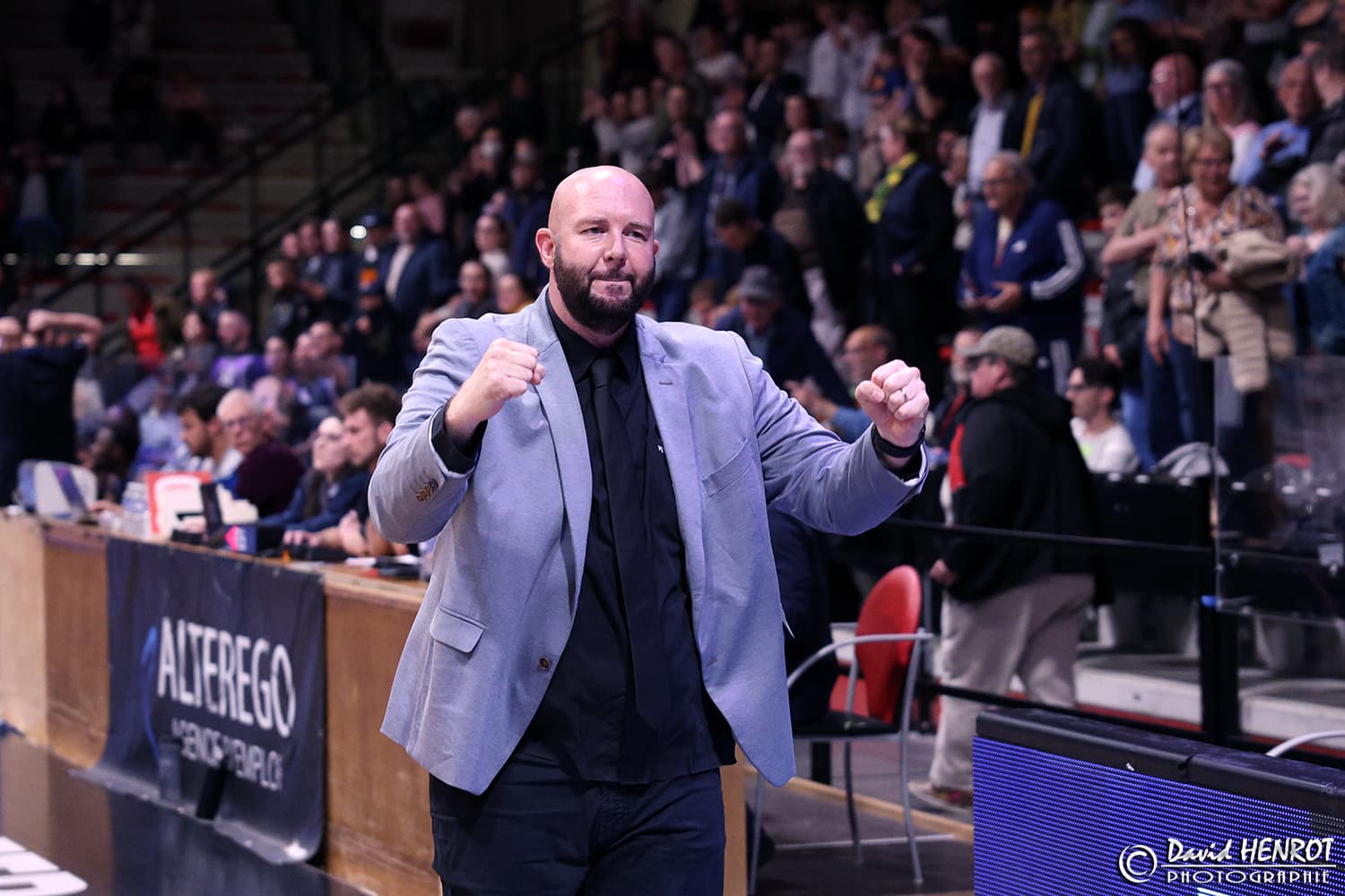 L’Étoile de Charleville-Mézières prolonge son coach