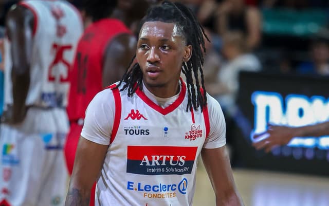 Keziah Forest-Lo en ELITE 2, c’est officiel