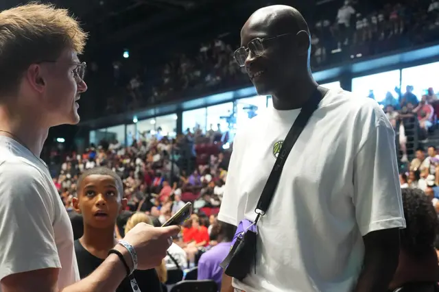 ITW Amara Sy, directeur sportif du Paris Basketball : « Calmez-vous, ça va bien se passer ! »