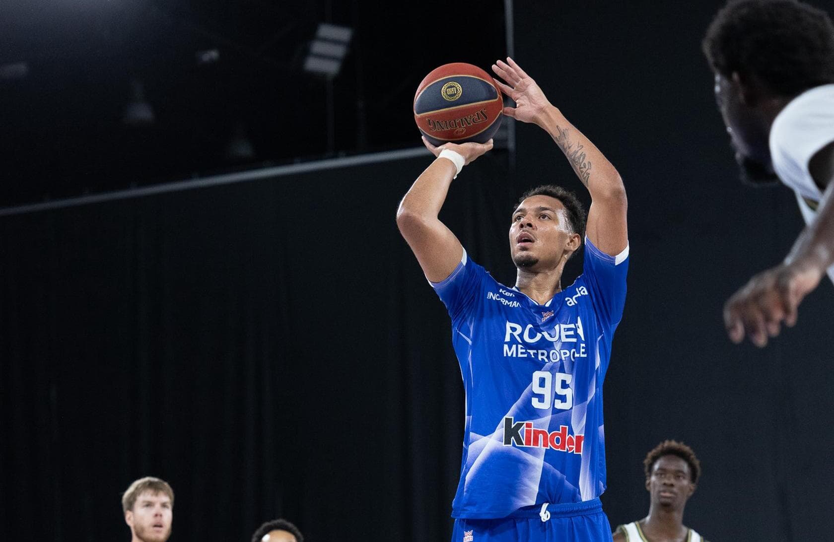 "Notre kiné lui a sauvé la vie" : Vincent Vent victime d'un AVC à l'entraînement !